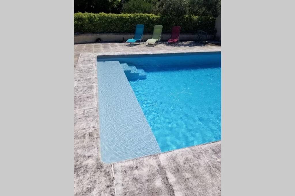 Appartement 2 Pers Avec Acces Piscine Saint-Rémy-de-Provence Exterior photo