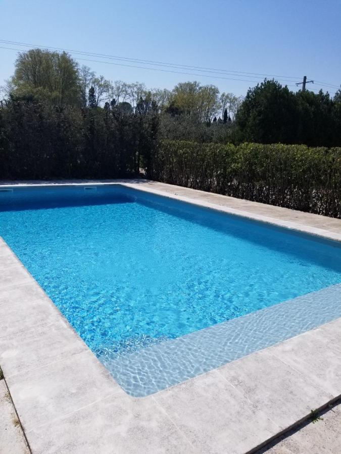 Appartement 2 Pers Avec Acces Piscine Saint-Rémy-de-Provence Exterior photo