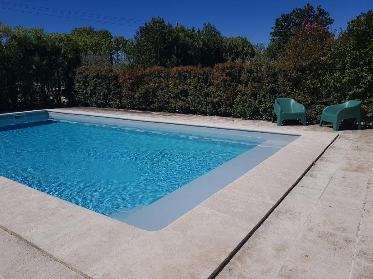 Appartement 2 Pers Avec Acces Piscine Saint-Rémy-de-Provence Exterior photo